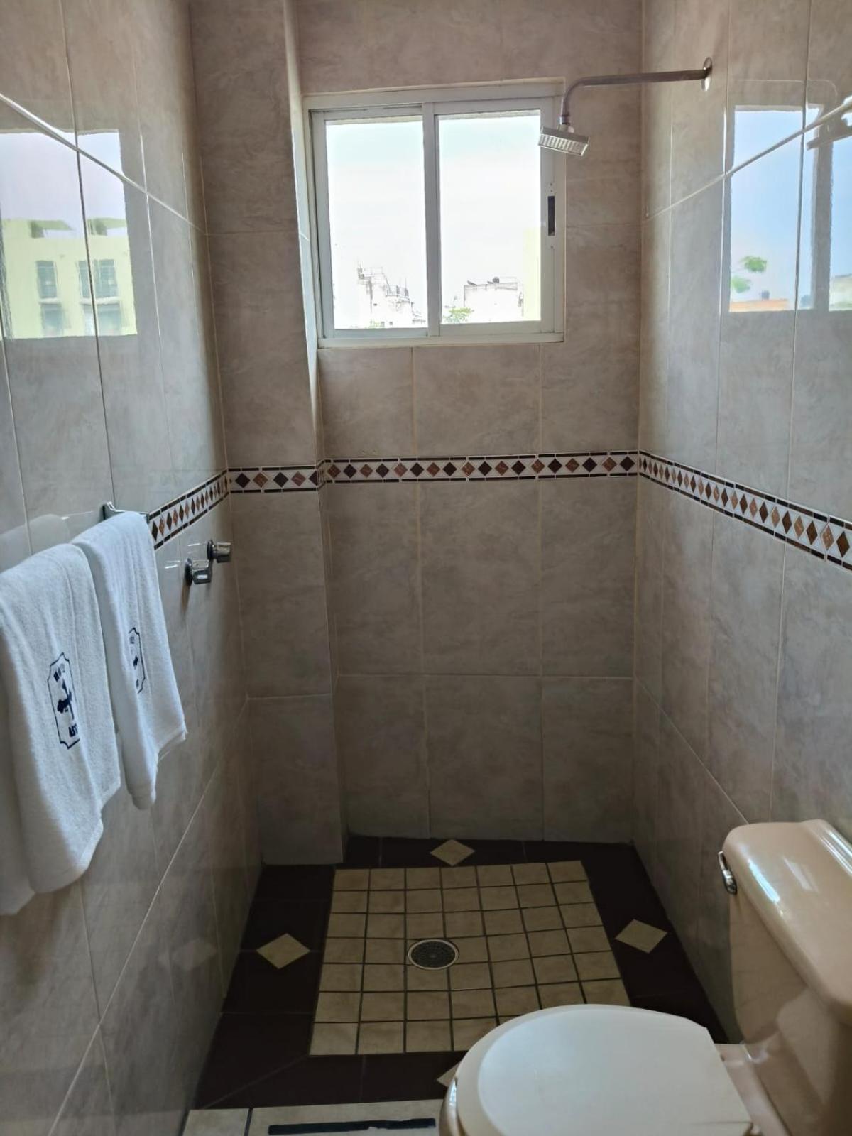 Hotel Astur (Adults Only) 과달라하라 외부 사진