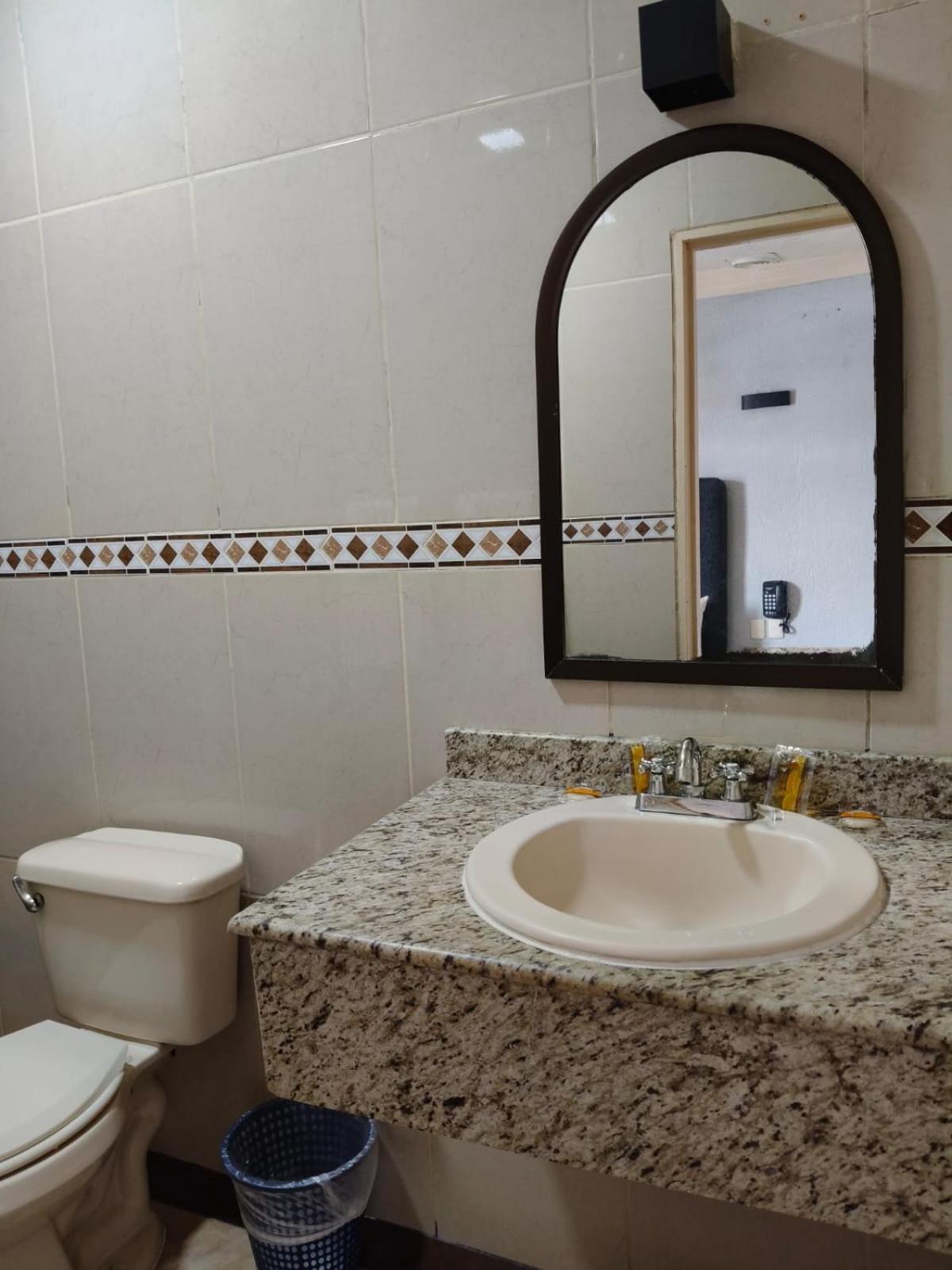 Hotel Astur (Adults Only) 과달라하라 외부 사진